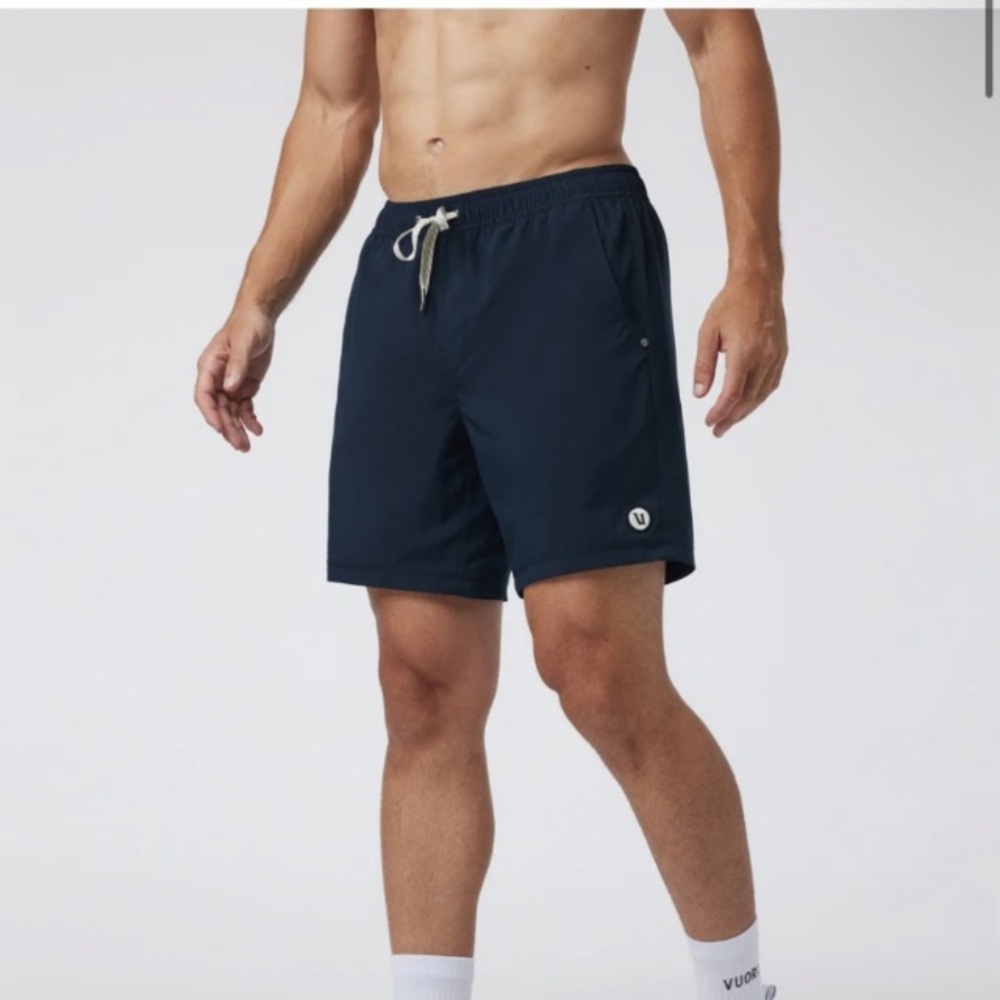 Vuori Indigo Kore Shorts Lined 7.5 Size XXL